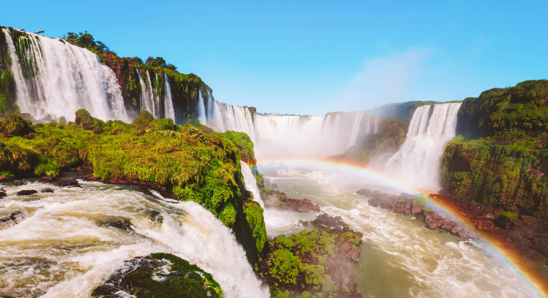 Cataratas do Iguaçu, em Foz do Iguaçu (PR)